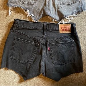 Levi’s 501 high waist shorts size 27